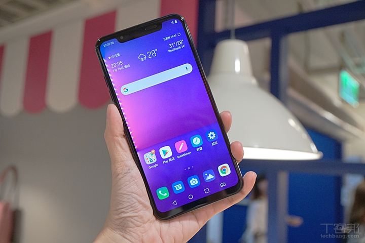 LG G8s ThinQ 動手玩，有創意的輕旗艦