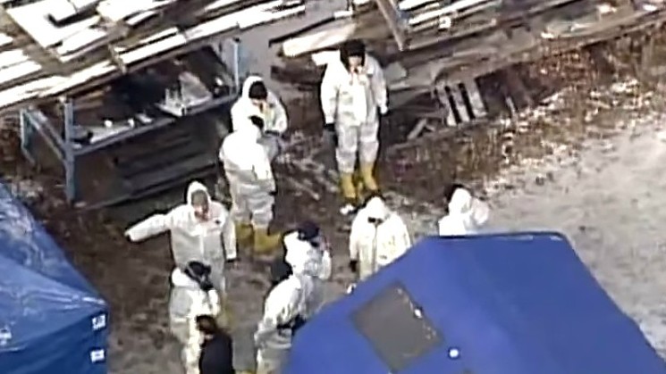  亞利桑那州「生物資源中心」遭查緝時的新聞畫面。