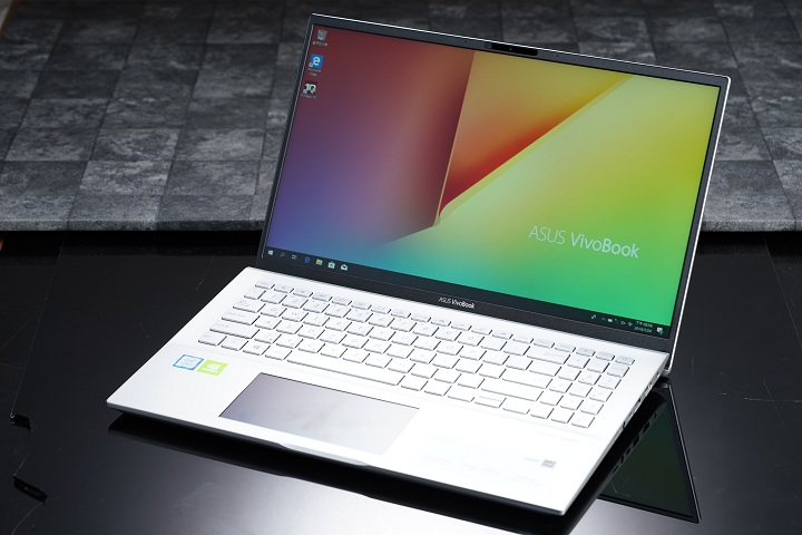 Asus VivoBook S15 S532FL 評測：配置高階系列 ScreenPad 功能，觸控板變 5.65 吋螢幕