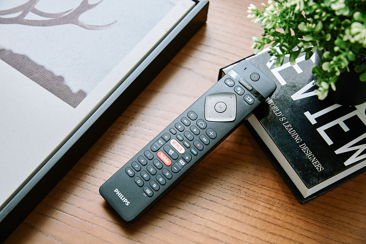 搭載Android TV 9.0系統，支援語音搜尋，ISF畫質表現，Philips 55PUH7374 大型液晶顯示器