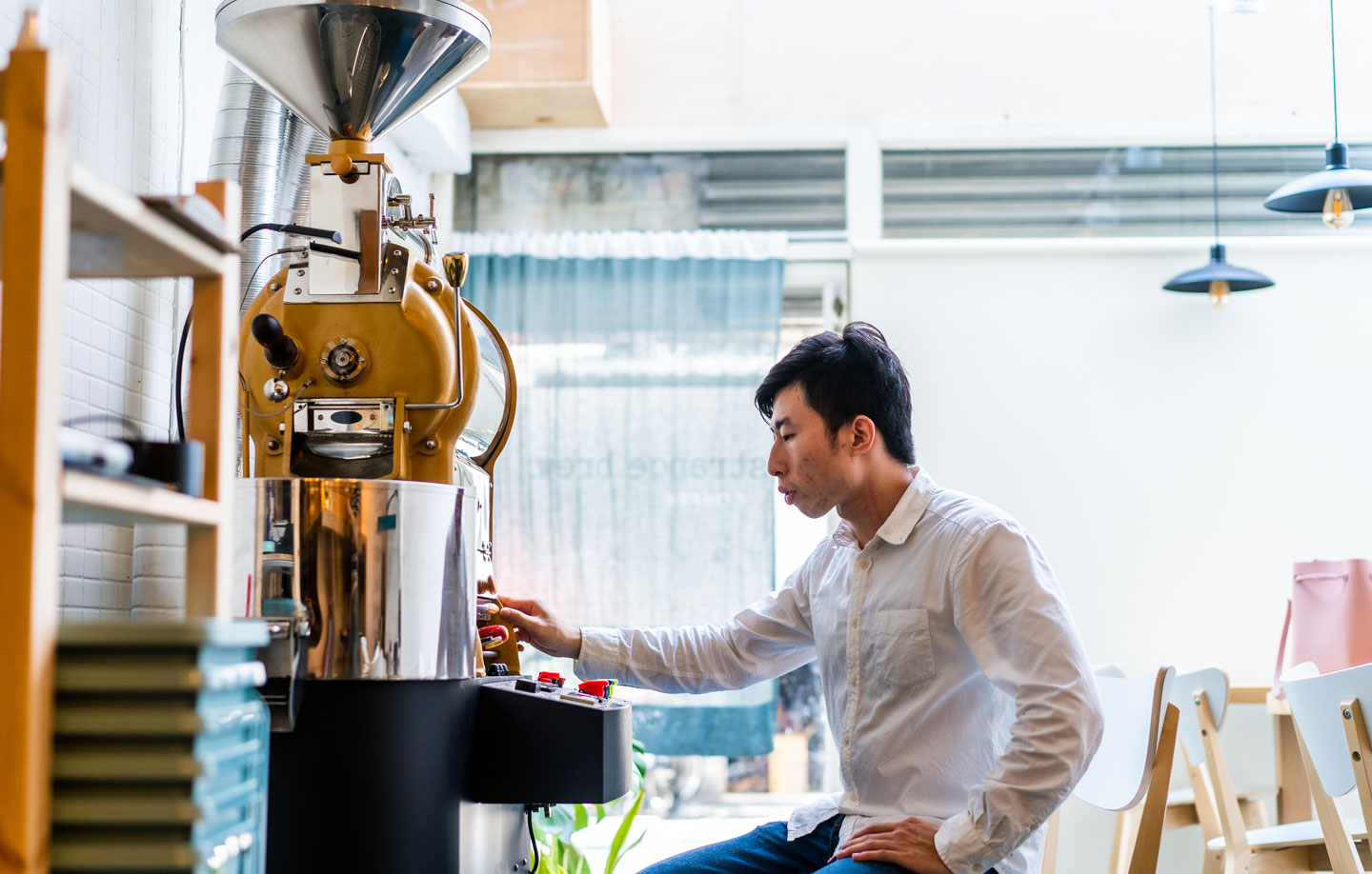 對於創業一直抱持極高熱忱的唐子軒，在就讀碩士班的時候，就選擇休學來追求創業的夢想。