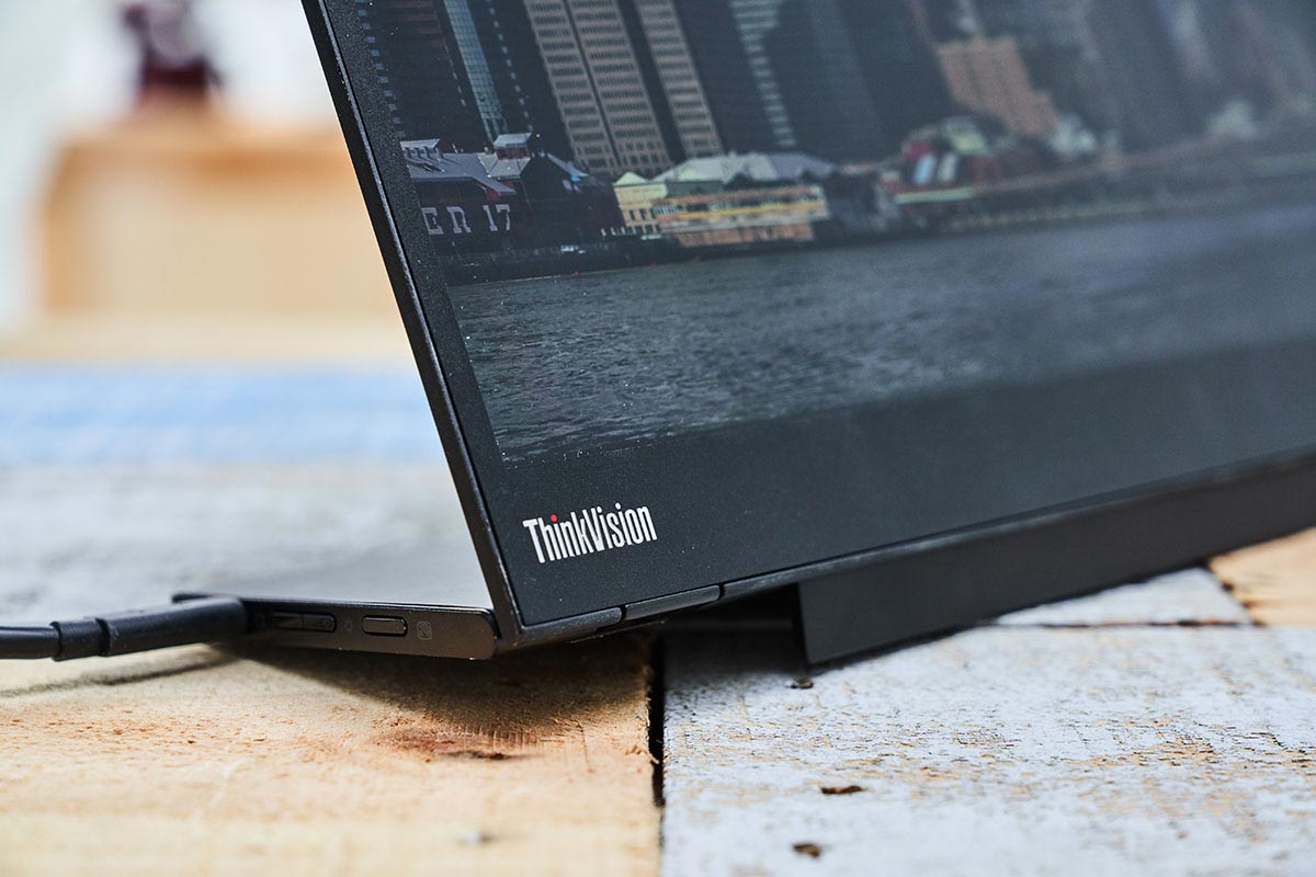 第8 代ThinkPad X1 Carbon 深度評測：輕薄依舊、全能高效，最強商務筆