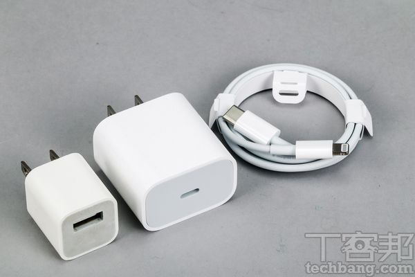 iPhone 13 充電器怎麼買？市售USB 充電器解析，PD快充規格差在哪？原廠