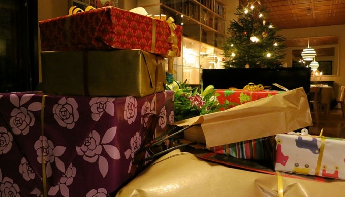 別浪費錢在禮盒包裝上，研究顯示收到隨便包裝的禮物竟比精美包裝的禮物更驚喜