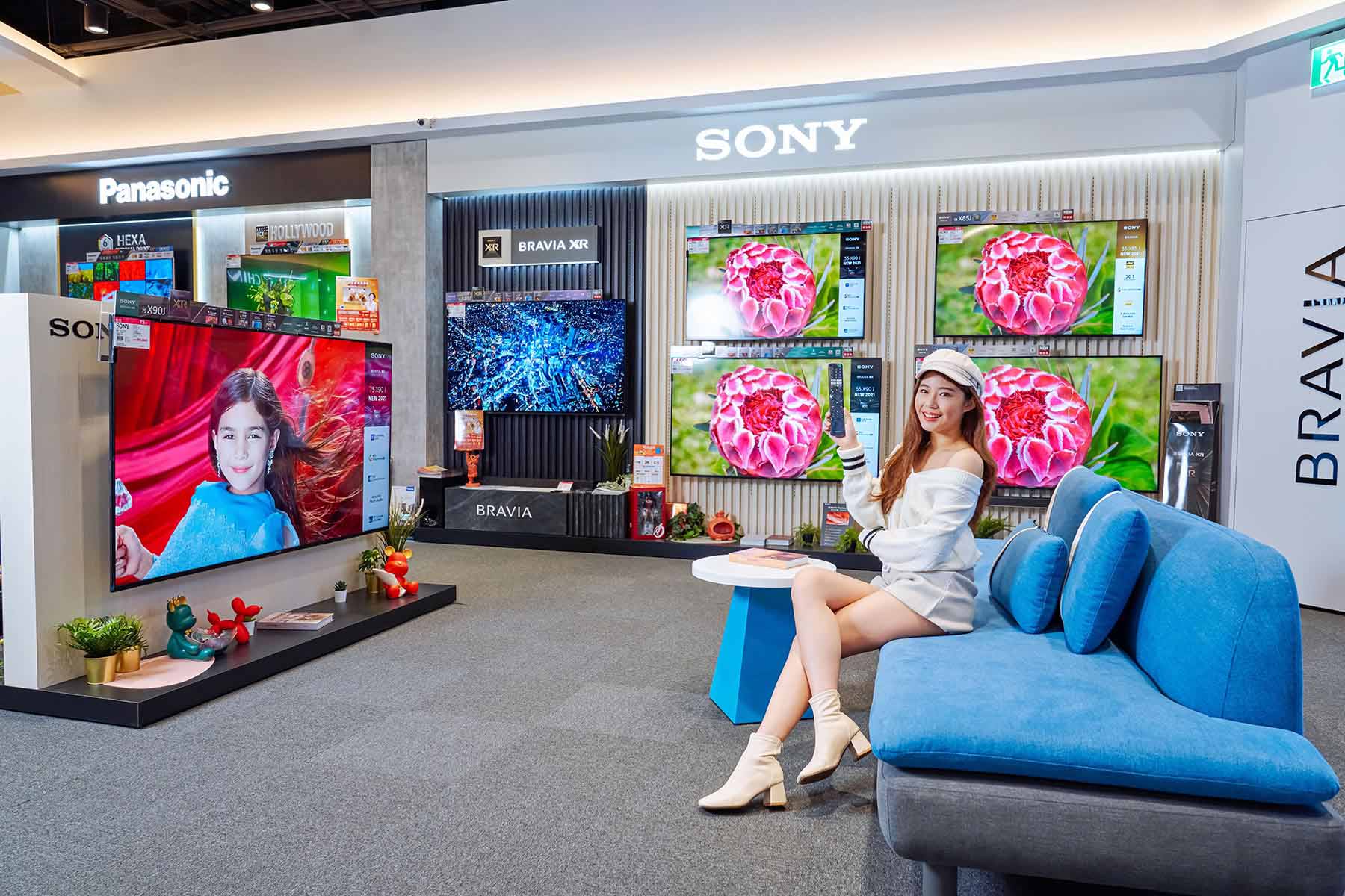 各品牌、各種尺寸的智慧聯網液晶電視在全國電一應俱全，也有舒適的體驗區讓你親身感受新科技。