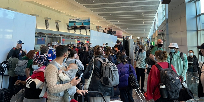 波士頓機場托運行李偵測疑似炸彈緊急疏散，結果發現是老化的PS主機
