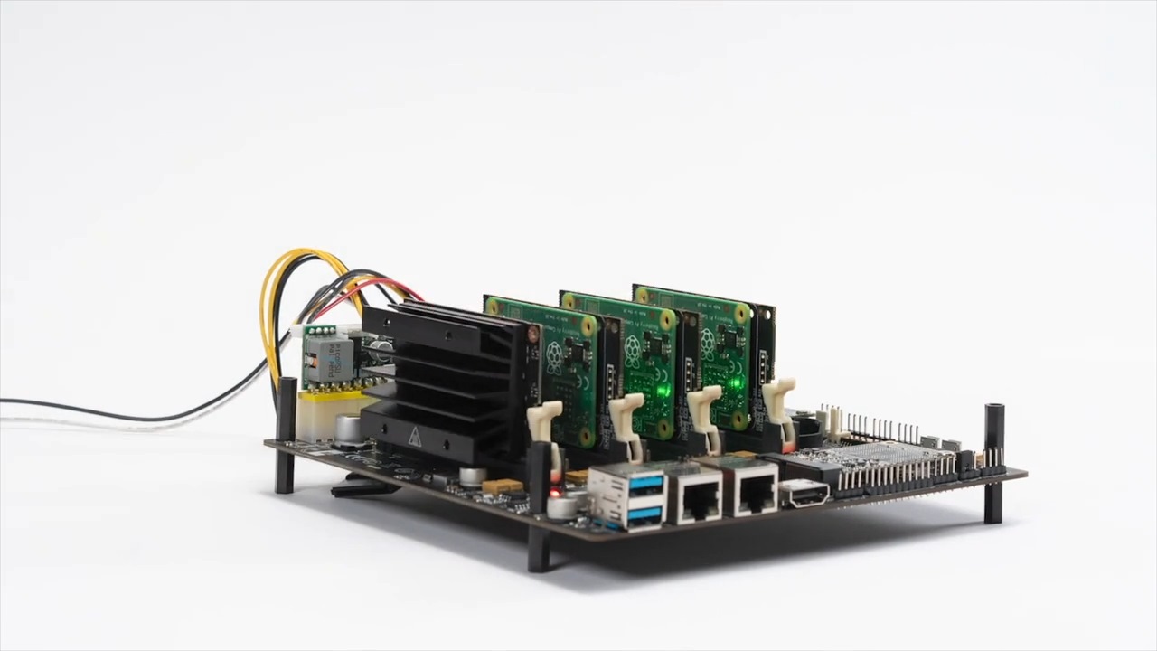Turing Pi 2是尺寸為Mini-ITX、可以安裝4片Raspberry Pi或NVIDIA Jetson的單板電腦母板。