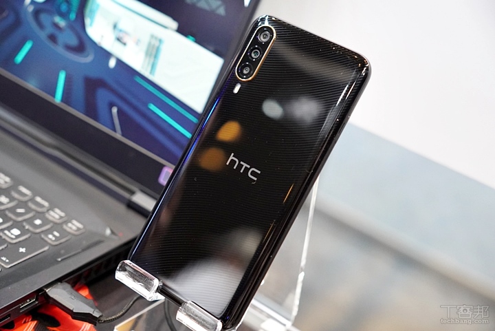 睽違一年 HTC 推出 Desire 22 Pro，預載多款 VIVERSE 元宇宙應用