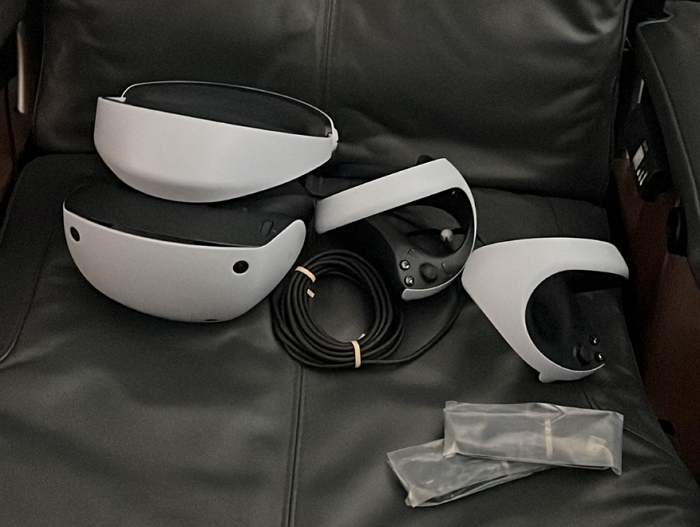 PS VR2首張真機照片曝光，網友看到那「長長一條線」就嘆氣