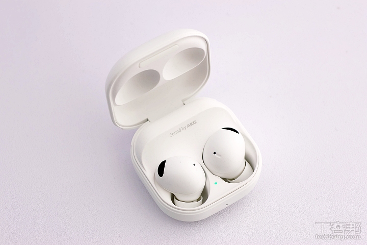 Samsung galaxy buds fe белый. Galaxy Buds 2. Galaxy Buds.