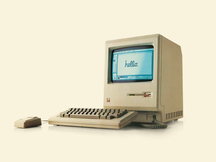 蘋果於1984年生產的Mac電腦128K型號（Macintosh） 