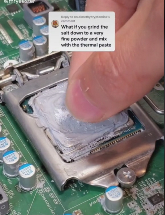 網紅嘗試用矽脂導熱膏加鹽來提升處理器散熱效率？專家告：絕對不要！