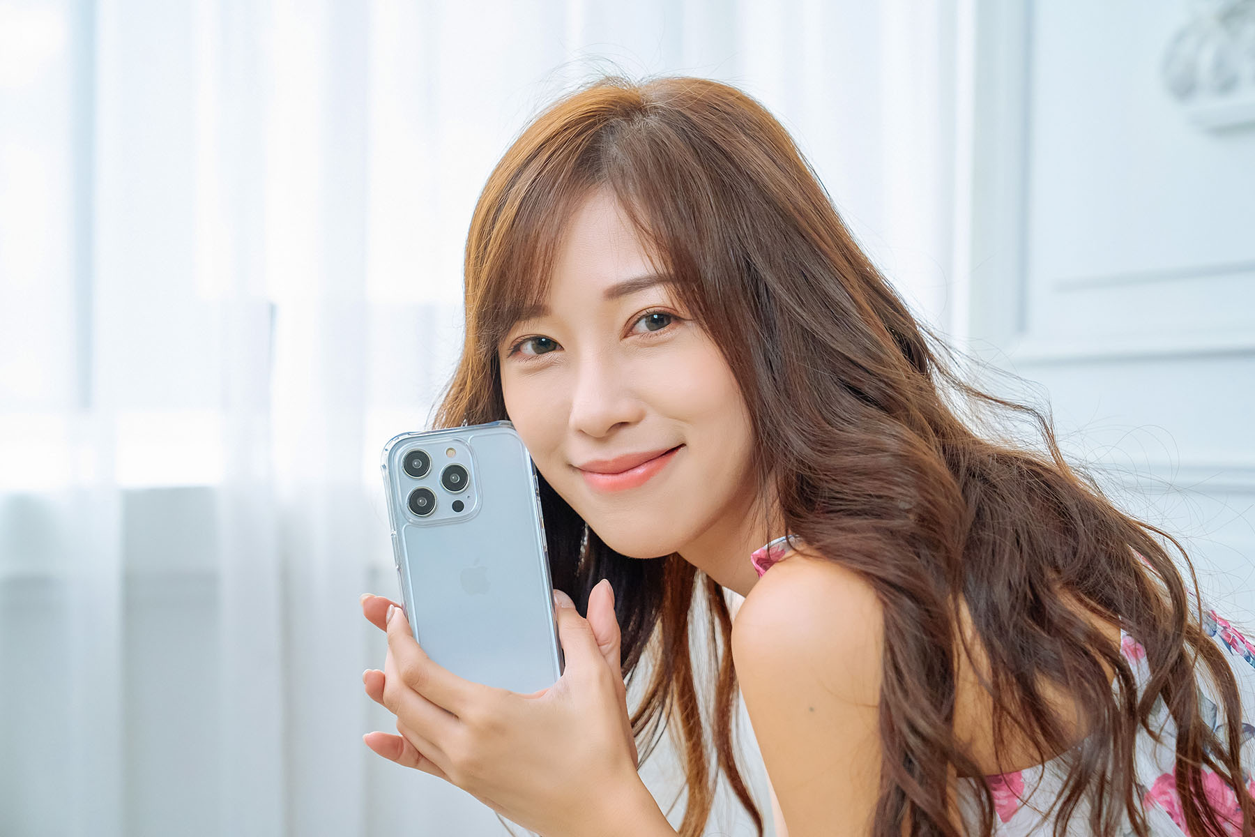 「超之在握」魚骨牌 MAGEASY 打造 iPhone 14 MagSafe 軍規防摔殼系列