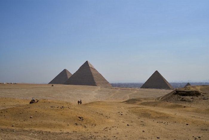 埃及古夫金塔內發現一條4500年前的密道，位於「巨大神秘空間」上方