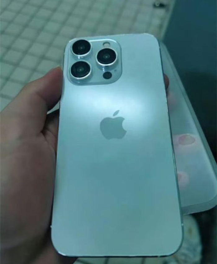 iPhone 15 Pro模型機洩露顯示加厚計、USB-C 介面、動作按鈕