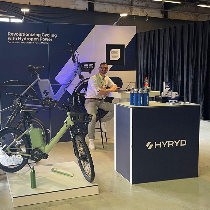 HydroRide製造的最新氫燃料電池自行車，換電速度比幫輪胎打氣還快