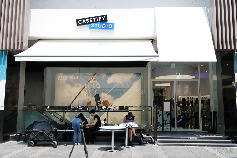 CASETiFY 首間街邊店在台中勤美盛大開幕！前六天 2 件 8 折、5 款限定手機殼門市開賣