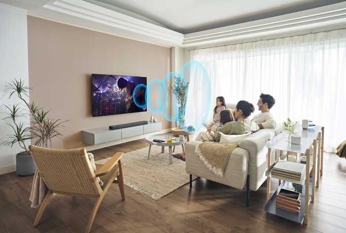  活動期間購買 Sony 多件式及單件式家庭劇院更享有現抵優惠價，一機配備全音域揚聲器的 HT-A3000、S2000、G700、S40R 等人氣環繞家庭劇院最高可折抵 NT$2,000。（圖為HT-A3000）