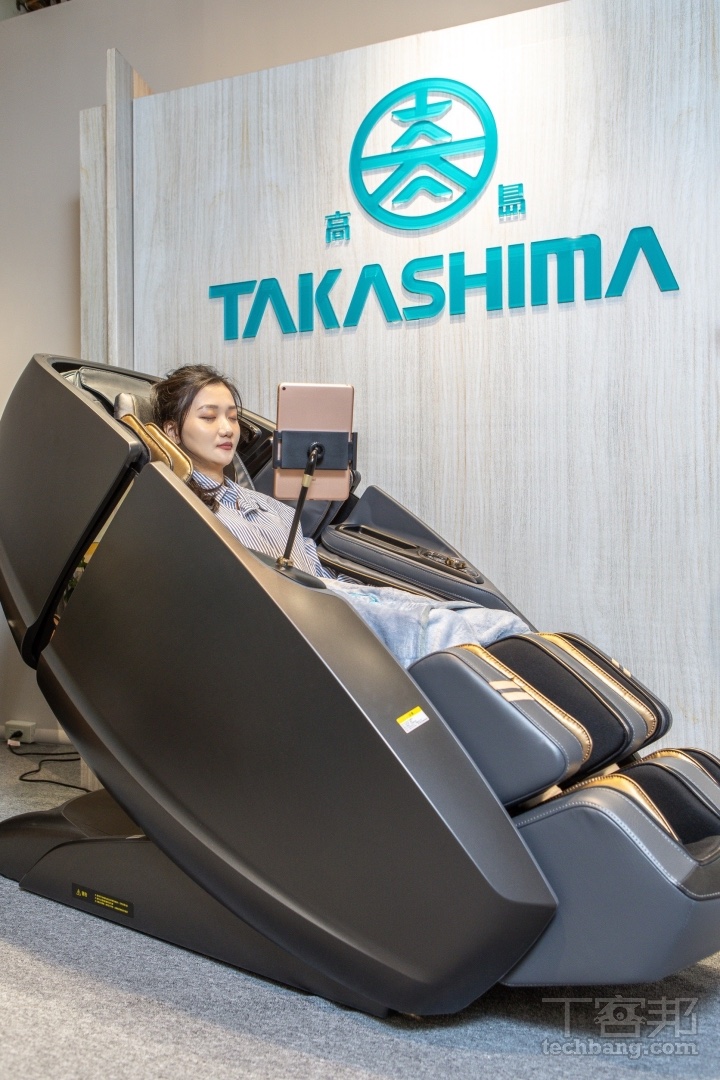 AI 按摩椅的價格範圍從入門到高端不等，通常功能越多、技術越先進，價格也越高，選購前需考慮長期使用價值，而不僅僅是當下的價格。
