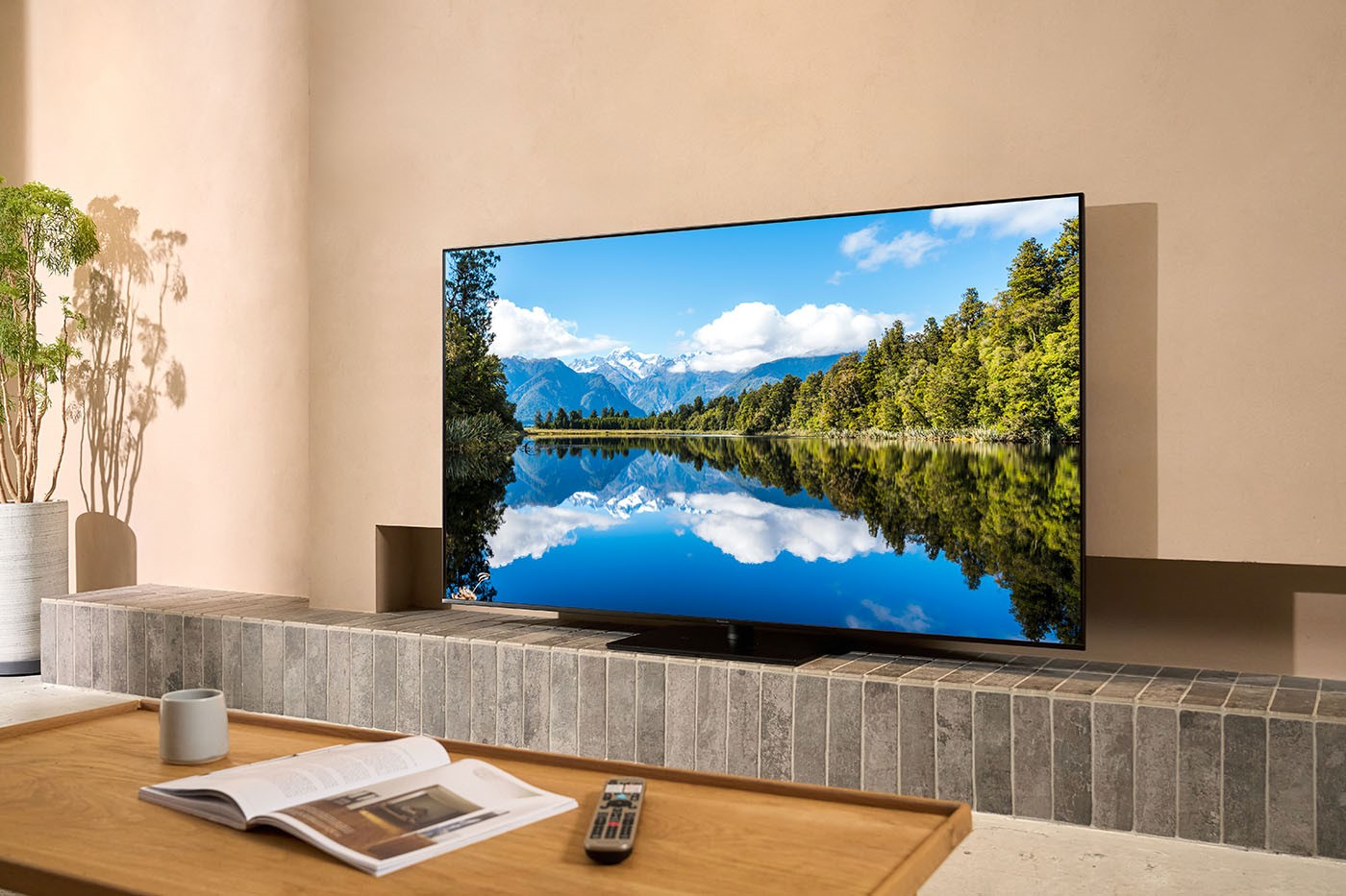 Panasonic TV-75W95AGT 深度評測：台灣首款搭載 Fire TV OS 的 4K Mini LED 智慧顯示器