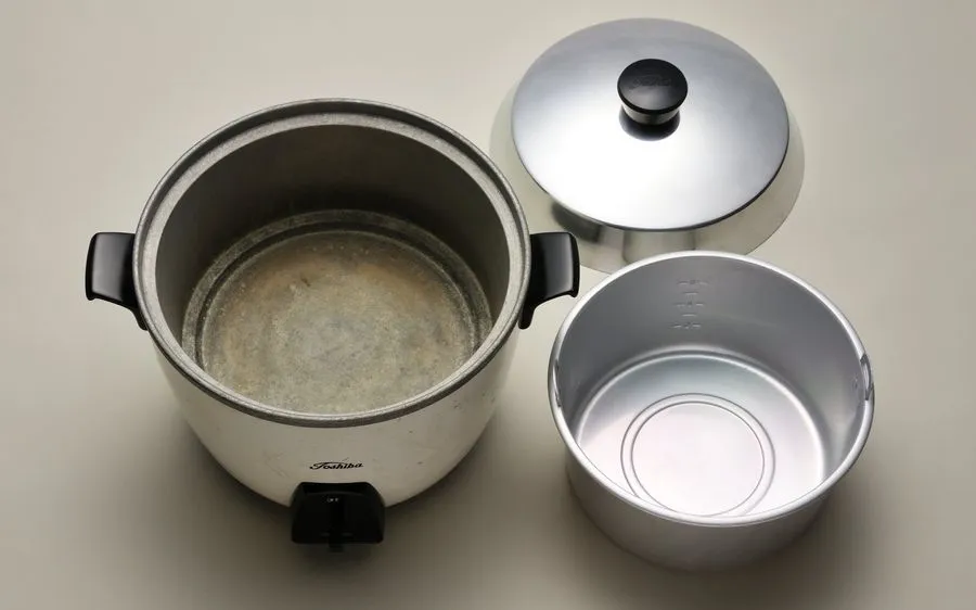 ER-4 煮了整整 20 分鐘的米飯，然後自動關閉。圖片來源：Toshiba Science Museum