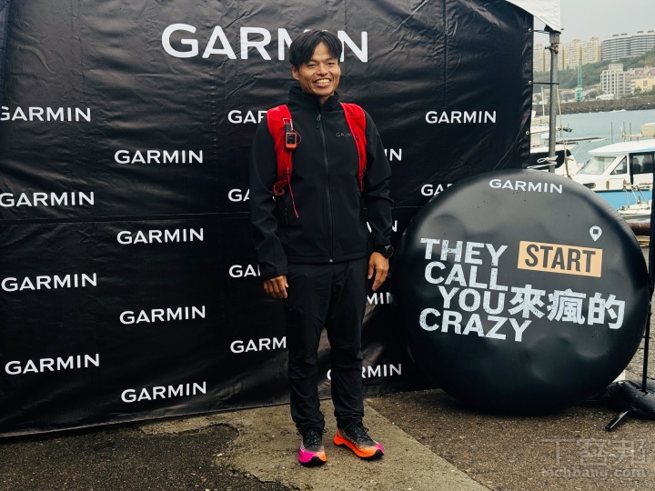 接續陳彥博棒次的運動員則是世界 8000 米登山家呂忠翰,對於登山安全與戶外運動風險管理更是重視:「即便攀登過世界各地巨峰,臺灣山岳仍是我認為相當壯麗與迷人景緻,但潛藏許多風險,平常我都會配戴超長電力續航的 Garmin 手錶隨時監測自己在高海拔的身體狀態,除此之外『Garmin inReach Mini2 衛星追蹤通訊裝置』也是我必備的夥伴,利用低軌道衛星做 24 小時分享定位和位置追蹤,還可用文字訊息與山下留守團隊做安全回報以及氣象資訊分享,幫助有效管理戶外活動風險。」