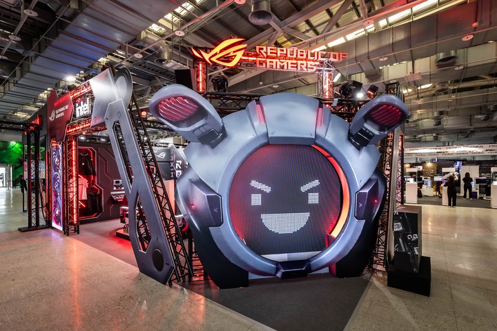 ROG 玩家共和國在 Wirforce 會場也特別針對電腦 DIY 愛好者量身打造展示專區。