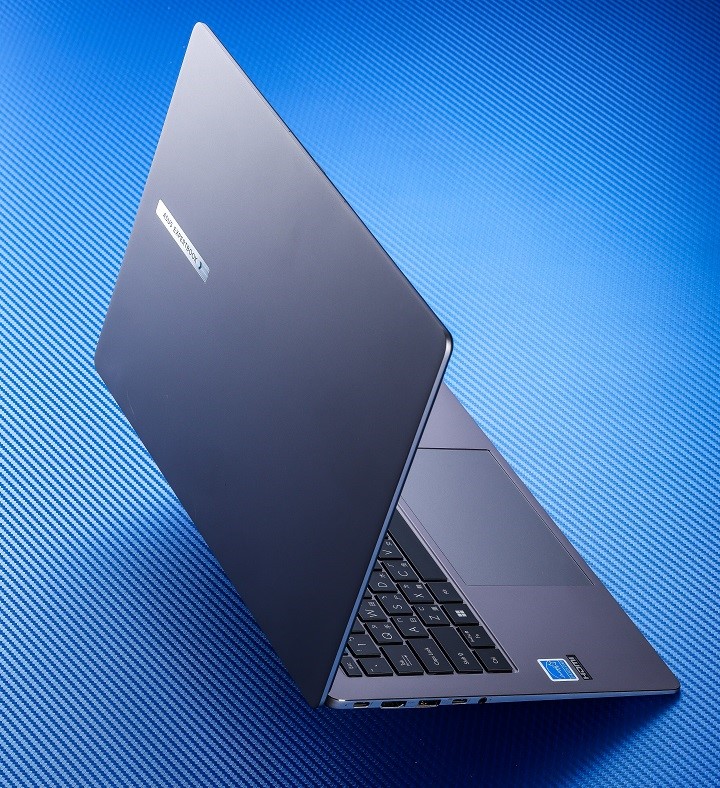 ASUS ExpertBook P5（P5405）評測：商用版 Copilot+ PC、實測續航力超過 24 小時，售價 41,900 元起