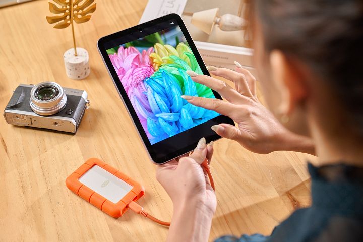 專業創作者必備！LaCie Rugged Mini  高速 SSD、大容量 Mobile Drive 存檔的最佳選擇