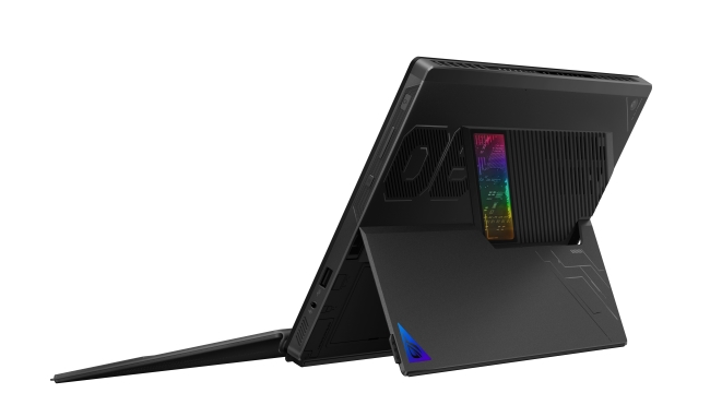 華碩 RTX 50 系列新機預購開跑，ROG Flow Z13 二合一電競筆電搶先開賣