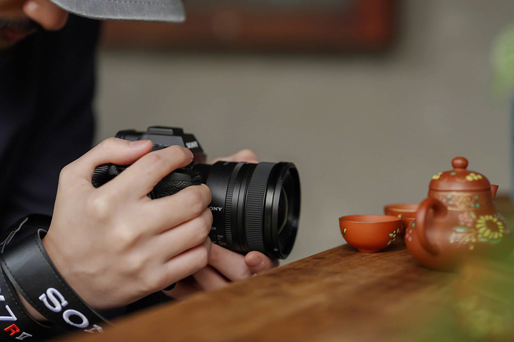 Sony 發表 FE 16mm F1.8 G 超廣角大光圈定焦鏡頭，預計 4 月上市，售價約 NT$26,200