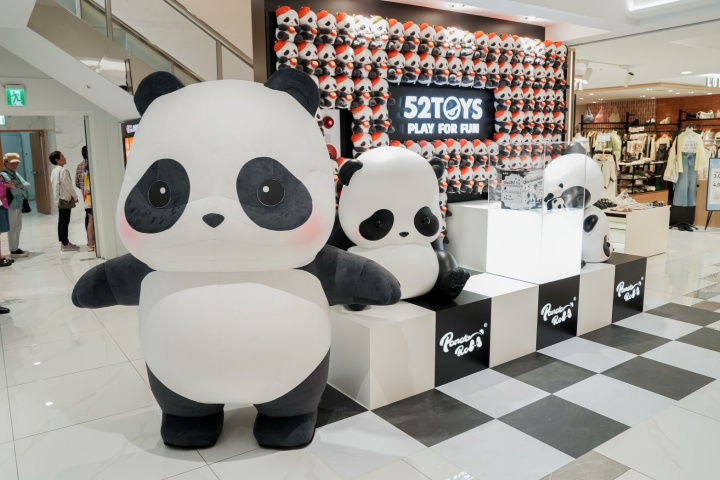 全新潮玩品牌 52TOYS 全台首間直營門市插旗忠孝 SOGO！NOOK、Sleep 人氣 IP 亮相，首三日好康放送