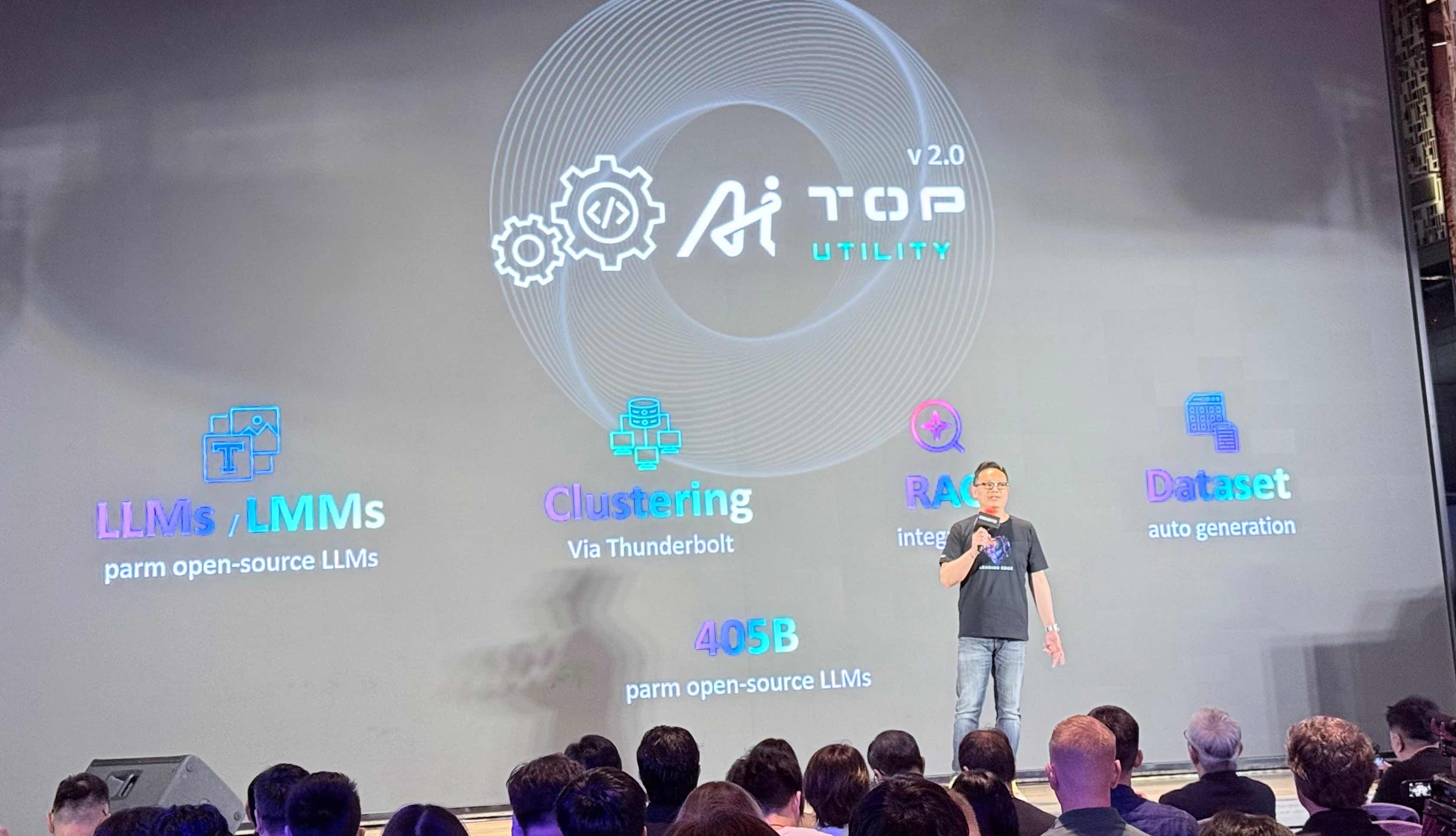 【COMPUTEX 2025】技嘉發布全方位 AI 解決方案，AI TOP ATOM 個人 AI 超級電腦、RTX 5090 AI BOX ...