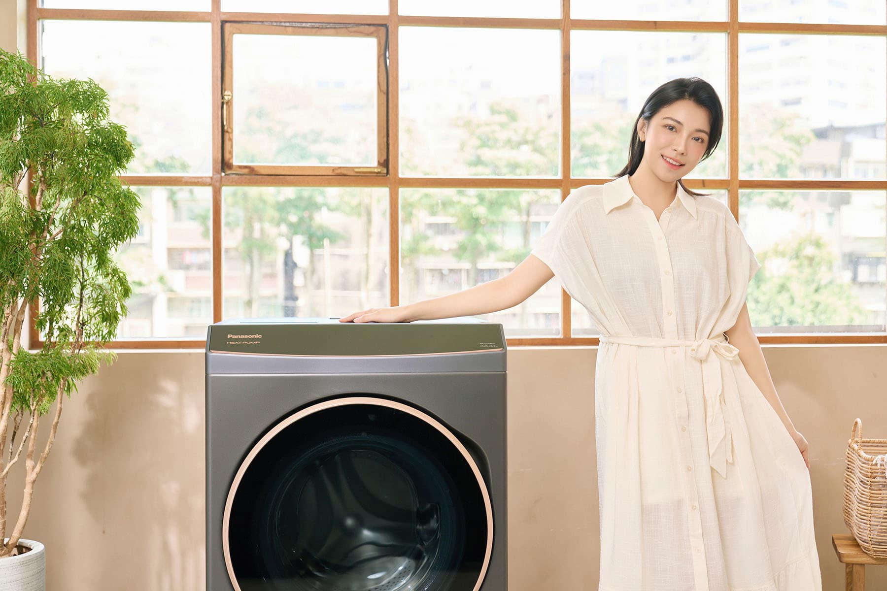 Panasonic NA-V170RPH 熱泵除濕式洗脫烘衣機開箱實測：日系美學搭配 AI 智慧，從洗衣到烘乾全方位呵護衣料