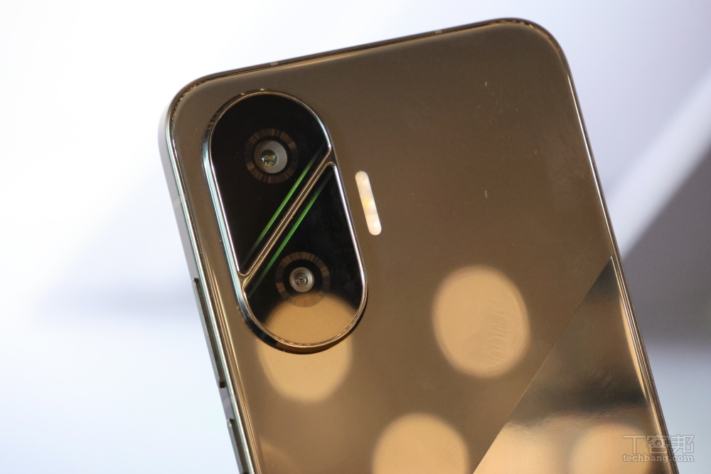 POCO F7 平價登台，首發 Snapdragon 8s Gen 4、支援 iPASS 一卡通