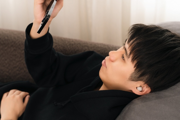 final 全新 ZE500 for ASMR 真無線藍牙耳機發表！主打迷你輕量與自家音響技術，售價 2,490 元
