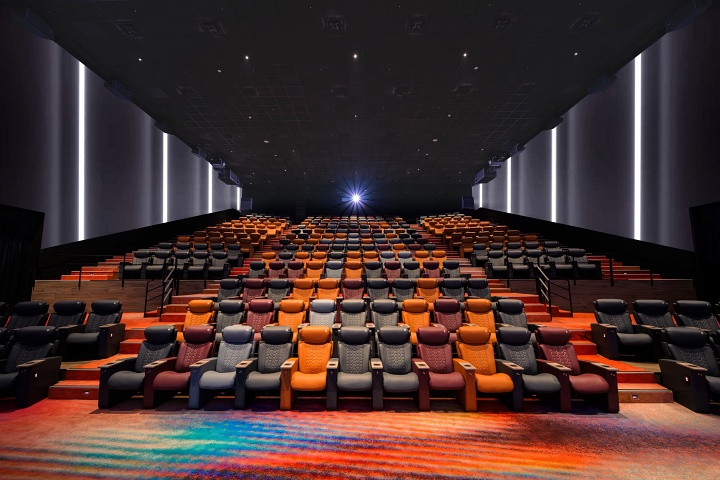 「大巨蛋秀泰影城」7大特殊影廳開箱：ULTRA 4DX動態影廳曝光！還有集結杜比影音高規格和 Remmi Chair 打造全台之最