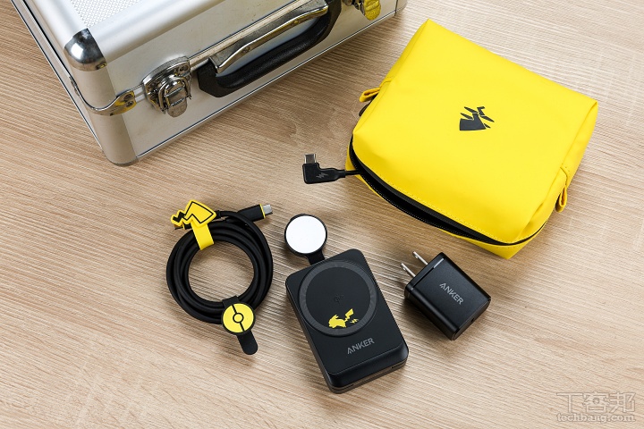 Anker 寶可夢聯名三合一磁吸充電座開箱：多裝置快充支援！效率、便利與可愛兼具