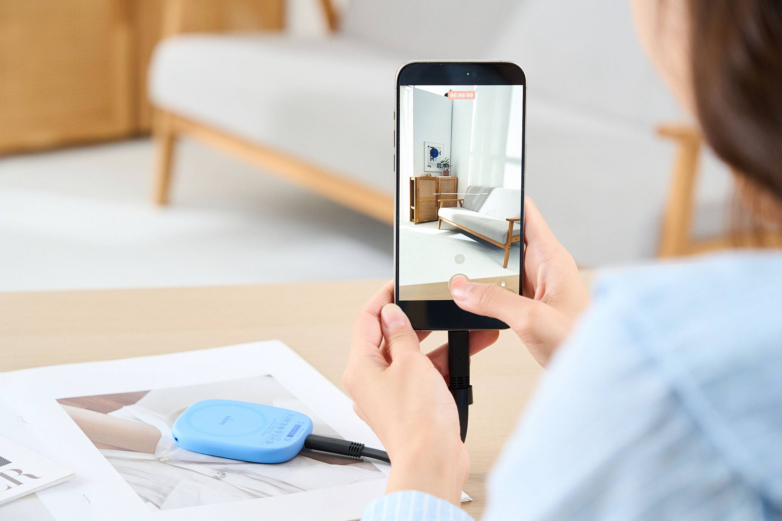 告別手機容量焦慮！SANDISK Creator Phone SSD 實測：支援 ProRes 4K/60fps 外錄，行動創作效率大升級