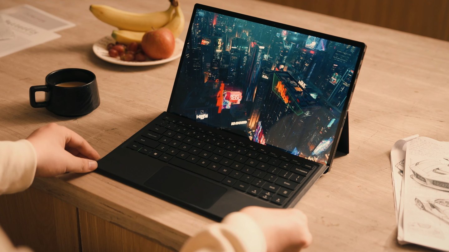 OneXPlayer Super X電競平板來襲!Ryzen AI Max+ 395加持,14吋OLED螢幕超吸睛