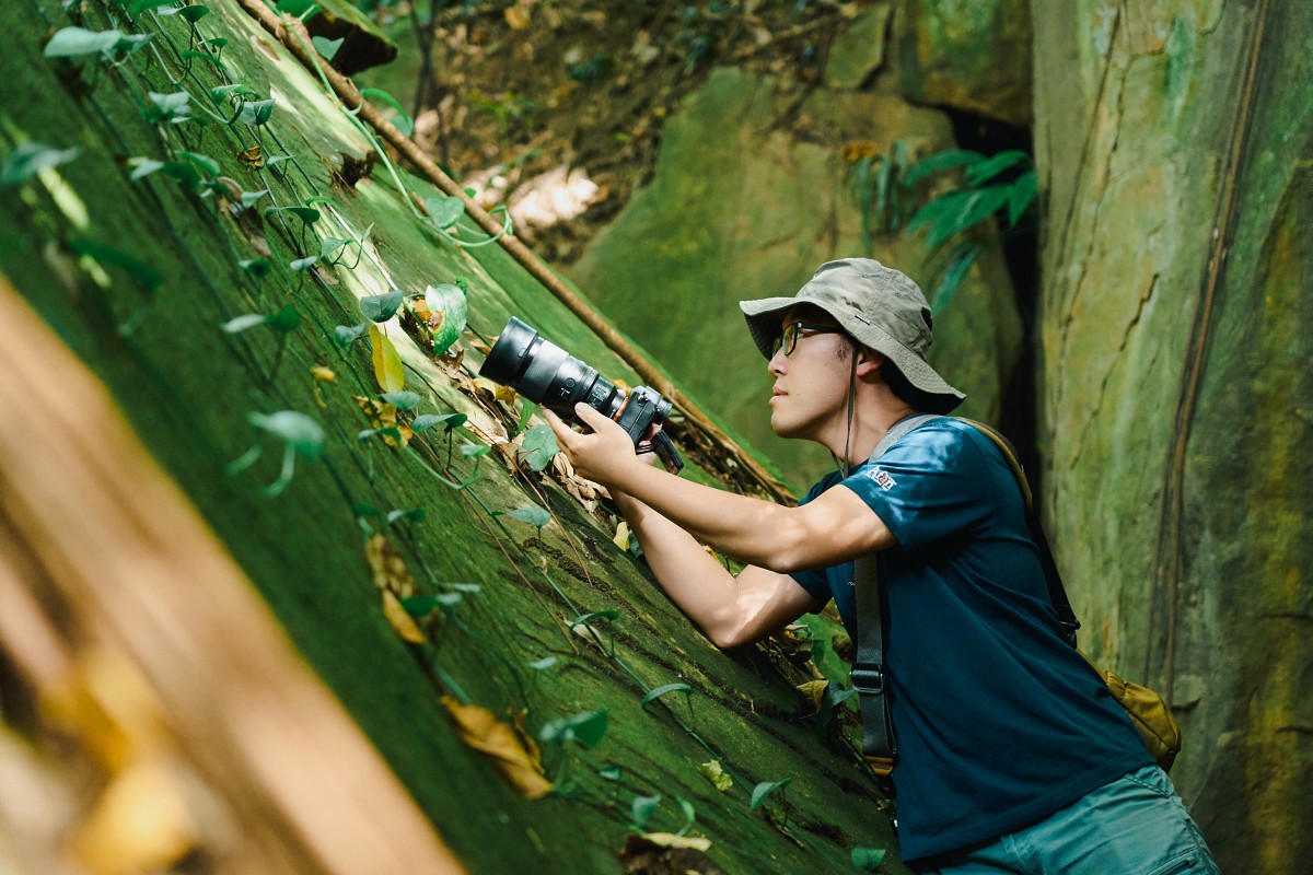 在微距之間，看見被忽略的世界，攝影師黃柏雯暢談 Sony SEL100M28GM 的創作思維