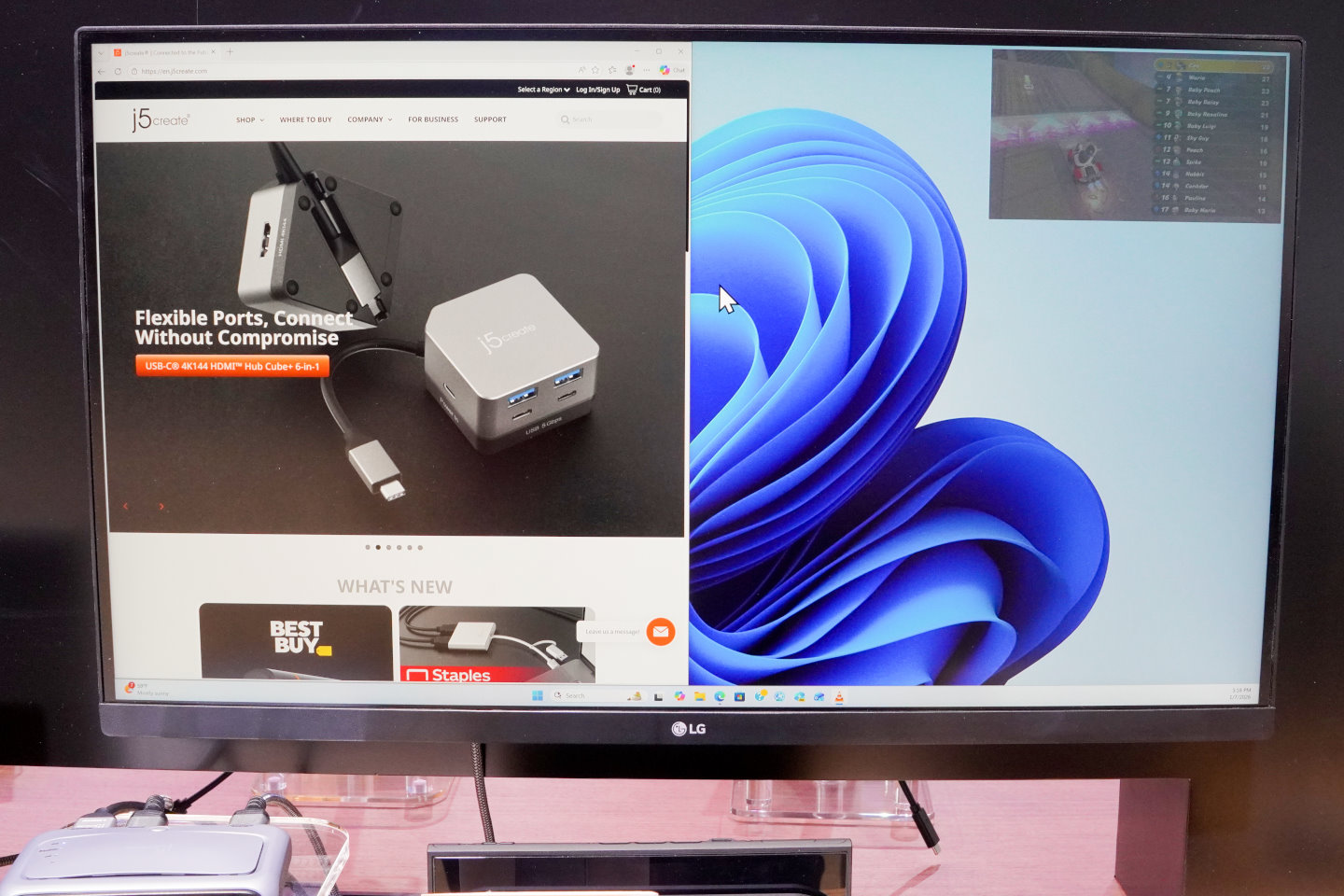 子母畫面模式則會將遊戲畫面顯示於外接螢幕右上角。