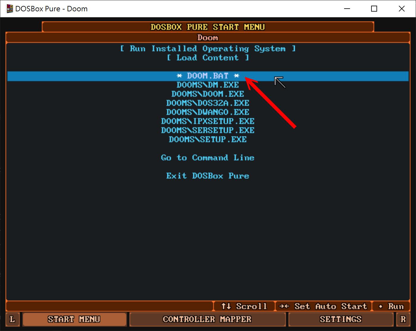 打開《毀滅戰士》的.dosz檔案後，可以看到壓縮檔內的所有檔案，選擇DOOM.BAT執行遊戲。（執行檔名稱因遊戲而異）