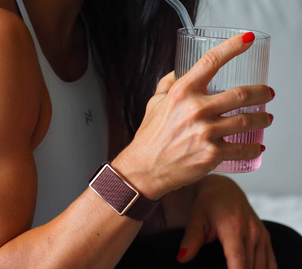 Polar Loop 無螢幕運動手環與 Vantage M3 GPS 手錶在台上市，免訂閱月費的健康追蹤、整合 HRV 心率變異與離線地圖功能