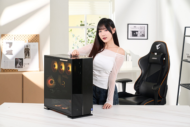 捷元電腦發表全新ZEUS X  AI電腦   搭載Intel Core Ultra 7 270K Plus處理器   BTO客製化服務打造在地效能旗艦機種