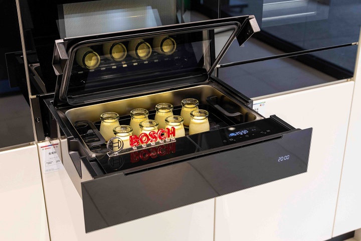 Bosch 博士家電 2026 旗艦新品齊發：accentline 蒸氣烤箱、抽屜式蒸爐、獨立式沸石洗碗機、酒櫃一次看