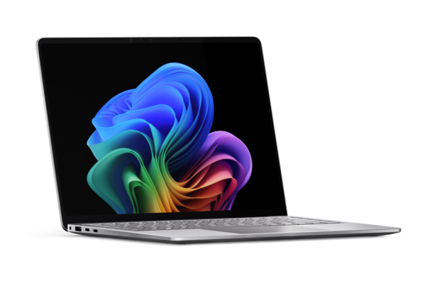 微軟新 Surface 商務版登場!搭載 Intel Core Ultra 系列 3,圖形效能超越 MacBook Air M5