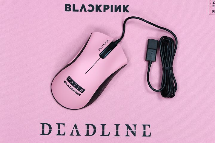 經典的 Razer DeathAdder Essential 換上 Razer X BLACKPINK 聯名設計。