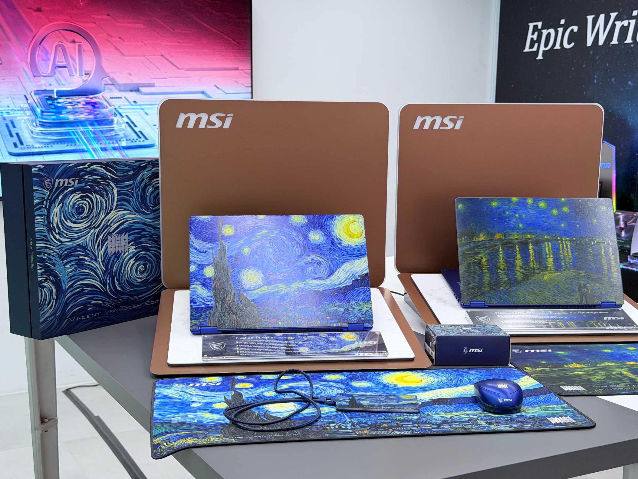 【COMPUTEX 2026】MSI Prestige 14 Flip AI+ 梵谷特仕版亮相！《星夜》與《隆河上的星夜》化身 AI 筆電