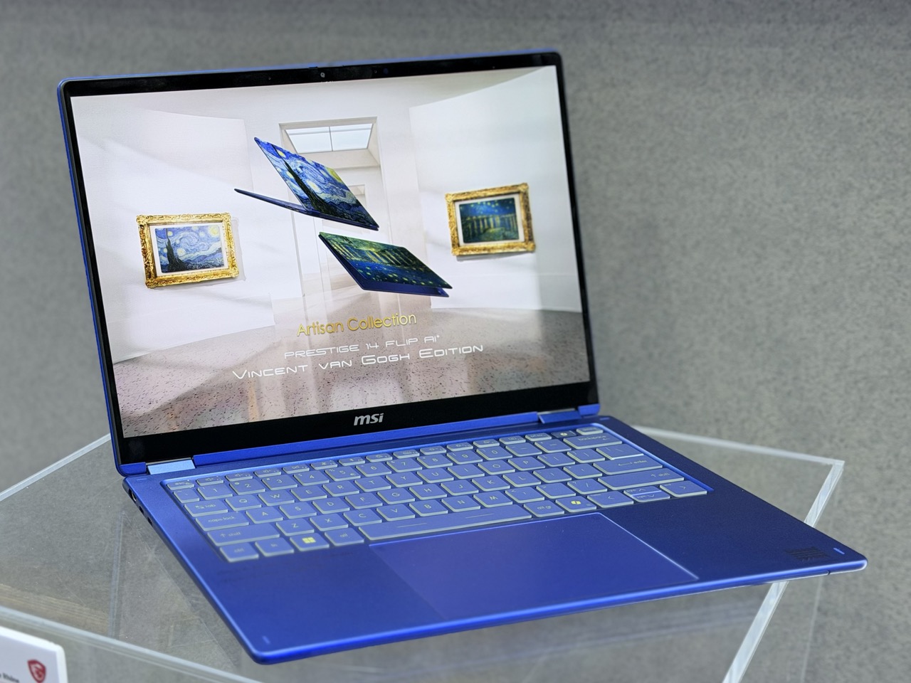 【COMPUTEX 2026】MSI Prestige 14 Flip AI+ 梵谷特仕版亮相！《星夜》與《隆河上的星夜》化身 AI 筆電